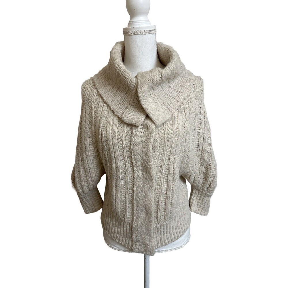 FREE PEOPLE Women's XS Beige Chunky Knit Cropped Cardigan Women’s Large Snaps